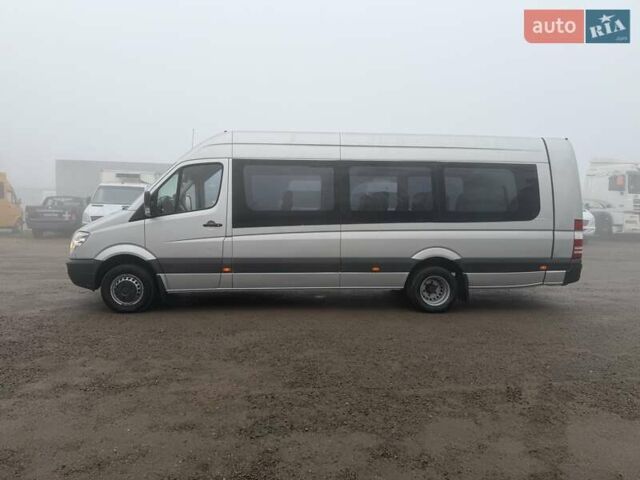 Серый Мерседес Sprinter, объемом двигателя 2.2 л и пробегом 337 тыс. км за 31900 $, фото 11 на Automoto.ua