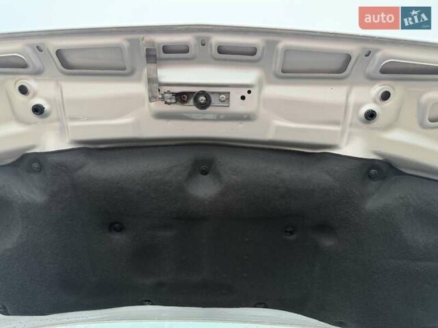 Серый Мерседес Sprinter, объемом двигателя 2.2 л и пробегом 337 тыс. км за 31900 $, фото 44 на Automoto.ua