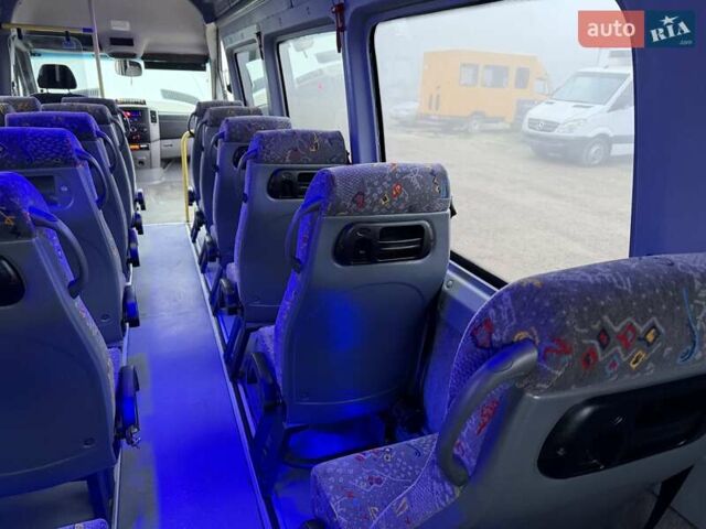 Серый Мерседес Sprinter, объемом двигателя 2.2 л и пробегом 337 тыс. км за 31900 $, фото 63 на Automoto.ua