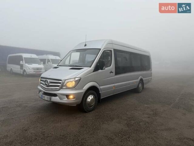 Серый Мерседес Sprinter, объемом двигателя 2.2 л и пробегом 499 тыс. км за 42900 $, фото 13 на Automoto.ua