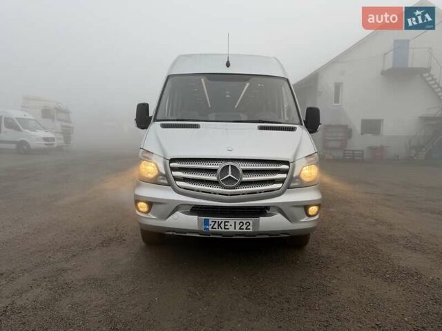 Серый Мерседес Sprinter, объемом двигателя 2.2 л и пробегом 499 тыс. км за 42900 $, фото 15 на Automoto.ua