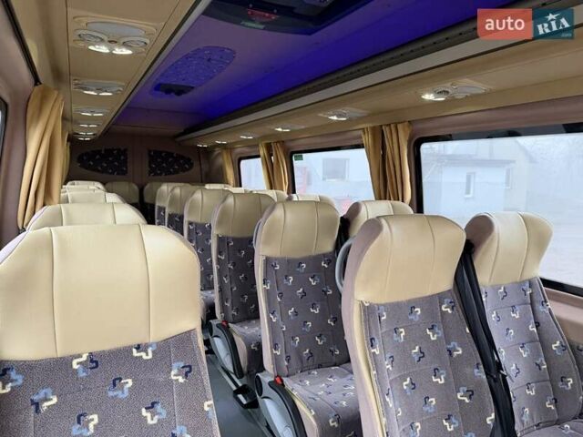 Серый Мерседес Sprinter, объемом двигателя 2.2 л и пробегом 499 тыс. км за 42900 $, фото 28 на Automoto.ua