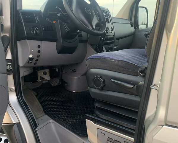 Серый Мерседес Sprinter, объемом двигателя 2.99 л и пробегом 800 тыс. км за 40000 $, фото 17 на Automoto.ua
