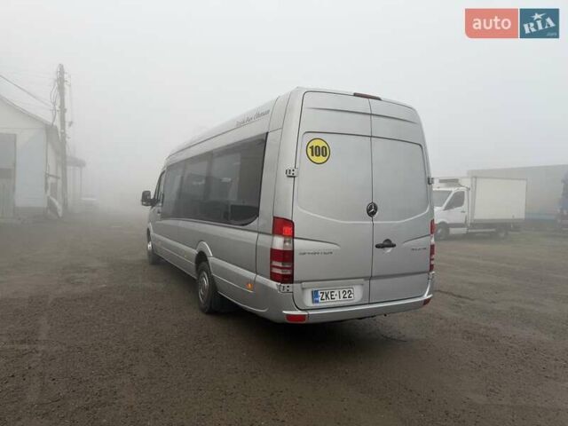 Серый Мерседес Sprinter, объемом двигателя 2.2 л и пробегом 499 тыс. км за 42900 $, фото 8 на Automoto.ua