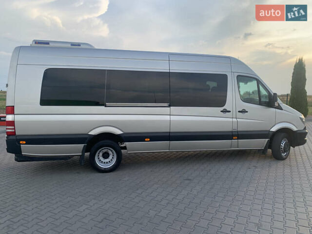 Серый Мерседес Sprinter, объемом двигателя 2.99 л и пробегом 800 тыс. км за 40000 $, фото 1 на Automoto.ua