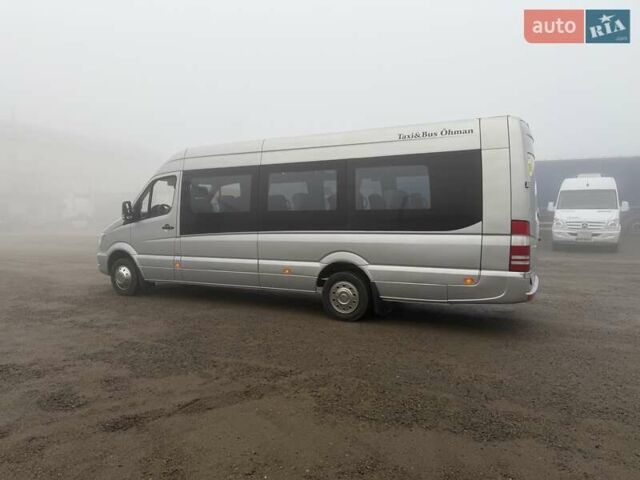Серый Мерседес Sprinter, объемом двигателя 2.2 л и пробегом 499 тыс. км за 42900 $, фото 10 на Automoto.ua