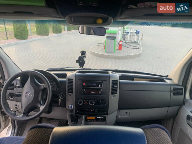 Серый Мерседес Sprinter, объемом двигателя 2.99 л и пробегом 800 тыс. км за 40000 $, фото 20 на Automoto.ua