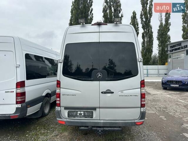 Серый Мерседес Sprinter, объемом двигателя 3 л и пробегом 450 тыс. км за 47000 $, фото 27 на Automoto.ua