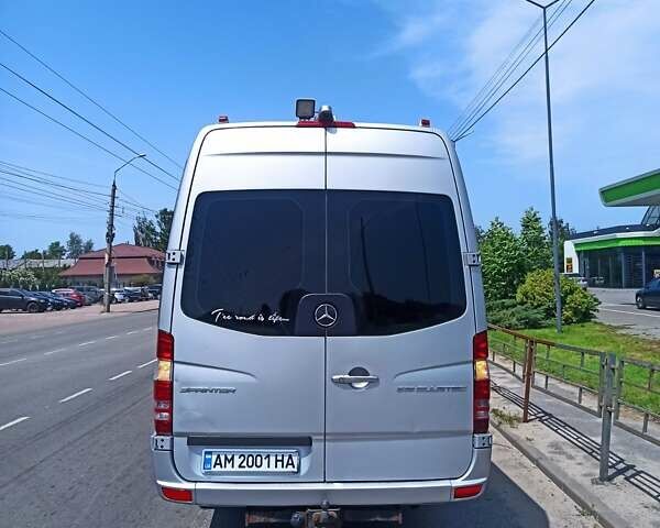 Серый Мерседес Sprinter, объемом двигателя 2.14 л и пробегом 760 тыс. км за 49500 $, фото 8 на Automoto.ua