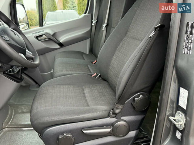 Сірий Мерседес Sprinter, об'ємом двигуна 2.14 л та пробігом 269 тис. км за 33700 $, фото 8 на Automoto.ua