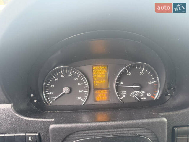 Серый Мерседес Sprinter, объемом двигателя 2.2 л и пробегом 231 тыс. км за 39999 $, фото 13 на Automoto.ua
