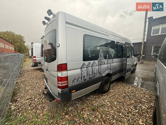 Серый Мерседес Sprinter, объемом двигателя 2.2 л и пробегом 231 тыс. км за 39999 $, фото 4 на Automoto.ua