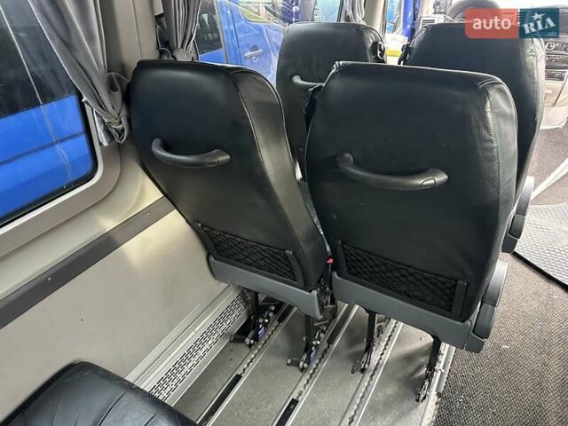 Серый Мерседес Sprinter, объемом двигателя 1.69 л и пробегом 400 тыс. км за 50000 $, фото 17 на Automoto.ua