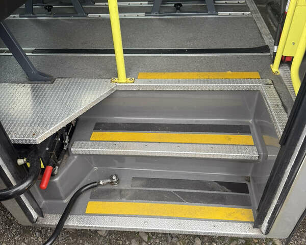 Серый Мерседес Sprinter, объемом двигателя 2.2 л и пробегом 231 тыс. км за 39999 $, фото 25 на Automoto.ua