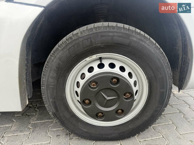 Сірий Мерседес Sprinter, об'ємом двигуна 3 л та пробігом 354 тис. км за 62500 $, фото 28 на Automoto.ua