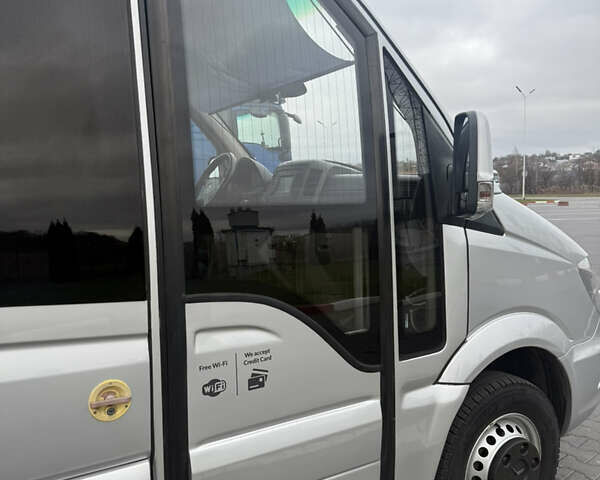 Сірий Мерседес Sprinter, об'ємом двигуна 3 л та пробігом 354 тис. км за 62500 $, фото 26 на Automoto.ua