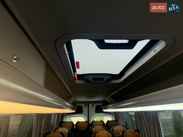 Сірий Мерседес Sprinter, об'ємом двигуна 3 л та пробігом 354 тис. км за 62500 $, фото 58 на Automoto.ua