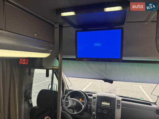 Сірий Мерседес Sprinter, об'ємом двигуна 3 л та пробігом 354 тис. км за 62500 $, фото 63 на Automoto.ua