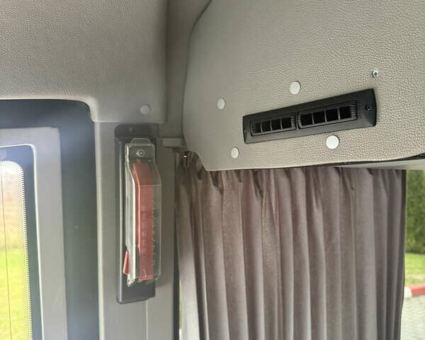 Сірий Мерседес Sprinter, об'ємом двигуна 3 л та пробігом 354 тис. км за 62500 $, фото 74 на Automoto.ua