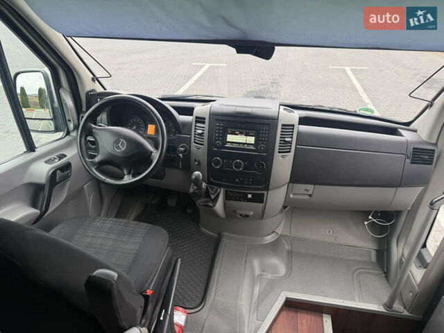 Сірий Мерседес Sprinter, об'ємом двигуна 3 л та пробігом 354 тис. км за 62500 $, фото 66 на Automoto.ua