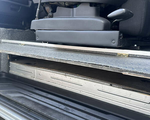 Сірий Мерседес Sprinter, об'ємом двигуна 2.14 л та пробігом 530 тис. км за 31000 $, фото 23 на Automoto.ua