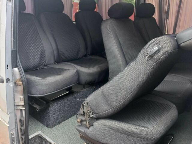 Серый Мерседес Sprinter, объемом двигателя 2.2 л и пробегом 800 тыс. км за 8700 $, фото 16 на Automoto.ua