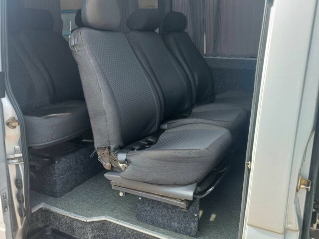 Серый Мерседес Sprinter, объемом двигателя 2.2 л и пробегом 800 тыс. км за 8700 $, фото 15 на Automoto.ua