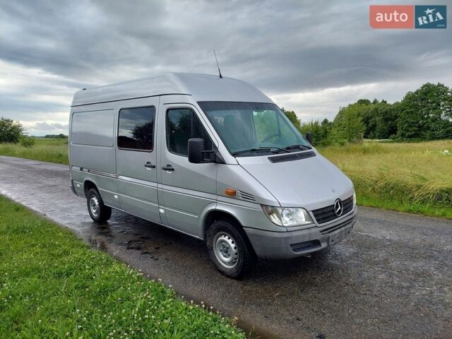 Сірий Мерседес Sprinter, об'ємом двигуна 2.69 л та пробігом 500 тис. км за 11000 $, фото 9 на Automoto.ua