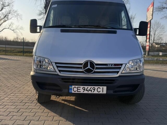 Серый Мерседес Sprinter, объемом двигателя 2.1 л и пробегом 519 тыс. км за 8000 $, фото 2 на Automoto.ua