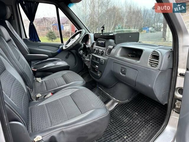 Серый Мерседес Sprinter, объемом двигателя 2.15 л и пробегом 700 тыс. км за 7900 $, фото 17 на Automoto.ua