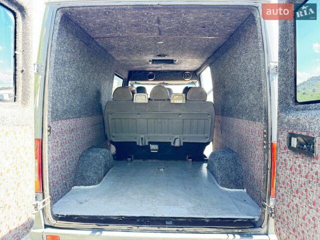 Сірий Мерседес Sprinter, об'ємом двигуна 2.69 л та пробігом 480 тис. км за 8500 $, фото 22 на Automoto.ua