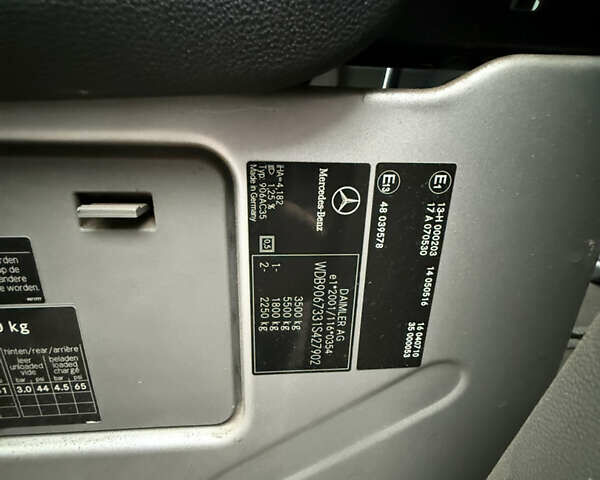 Серый Мерседес Sprinter, объемом двигателя 2.15 л и пробегом 483 тыс. км за 14500 $, фото 8 на Automoto.ua