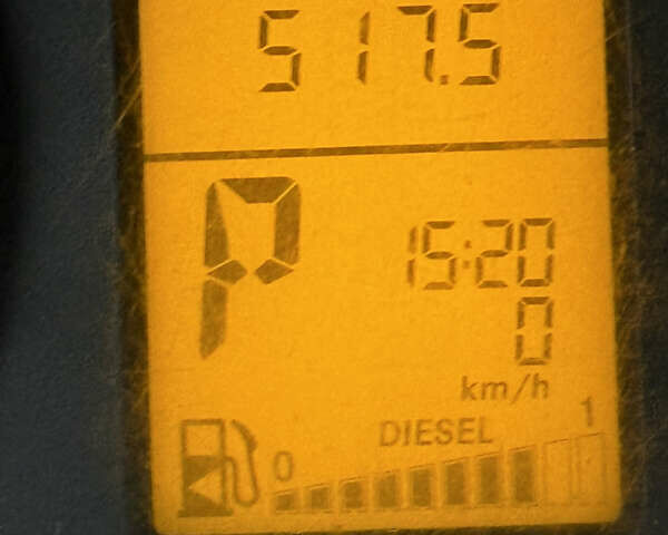 Серый Мерседес Sprinter, объемом двигателя 2.15 л и пробегом 483 тыс. км за 14500 $, фото 6 на Automoto.ua