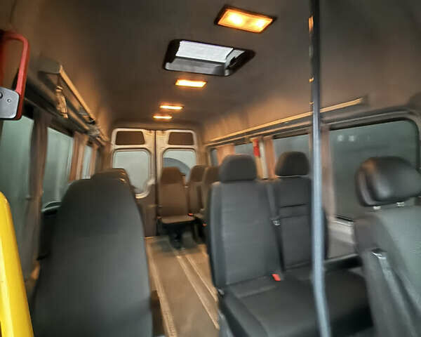 Серый Мерседес Sprinter, объемом двигателя 2.15 л и пробегом 483 тыс. км за 14500 $, фото 10 на Automoto.ua