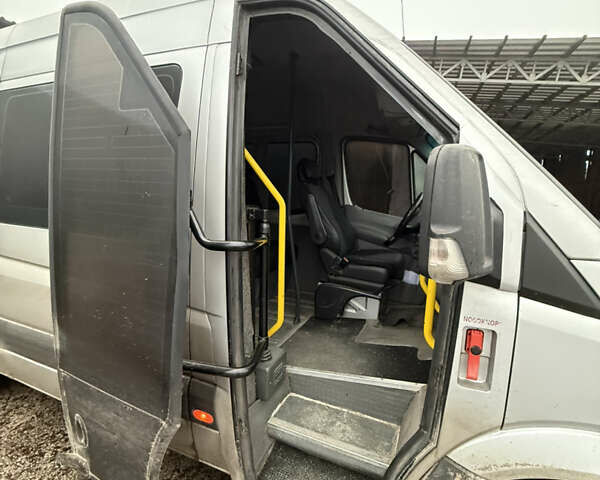 Серый Мерседес Sprinter, объемом двигателя 2.15 л и пробегом 483 тыс. км за 14500 $, фото 9 на Automoto.ua