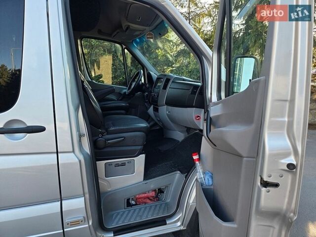 Серый Мерседес Sprinter, объемом двигателя 3 л и пробегом 550 тыс. км за 24500 $, фото 26 на Automoto.ua