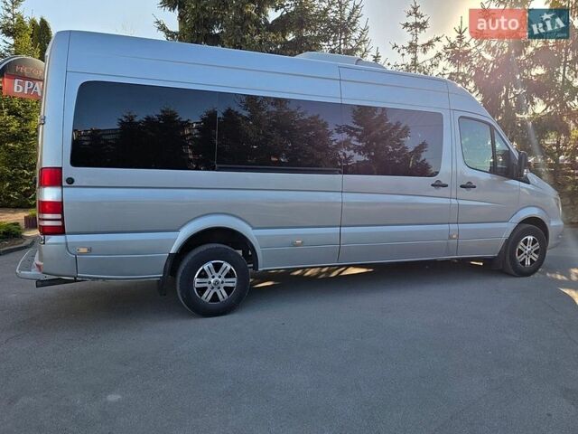Серый Мерседес Sprinter, объемом двигателя 3 л и пробегом 550 тыс. км за 24500 $, фото 10 на Automoto.ua