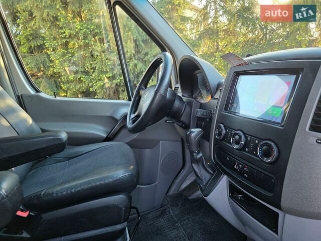 Серый Мерседес Sprinter, объемом двигателя 3 л и пробегом 550 тыс. км за 24500 $, фото 28 на Automoto.ua