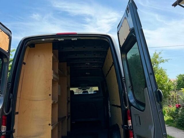 Сірий Мерседес Sprinter, об'ємом двигуна 2.2 л та пробігом 329 тис. км за 24993 $, фото 3 на Automoto.ua