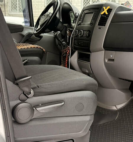 Сірий Мерседес Sprinter, об'ємом двигуна 2.14 л та пробігом 717 тис. км за 22500 $, фото 13 на Automoto.ua