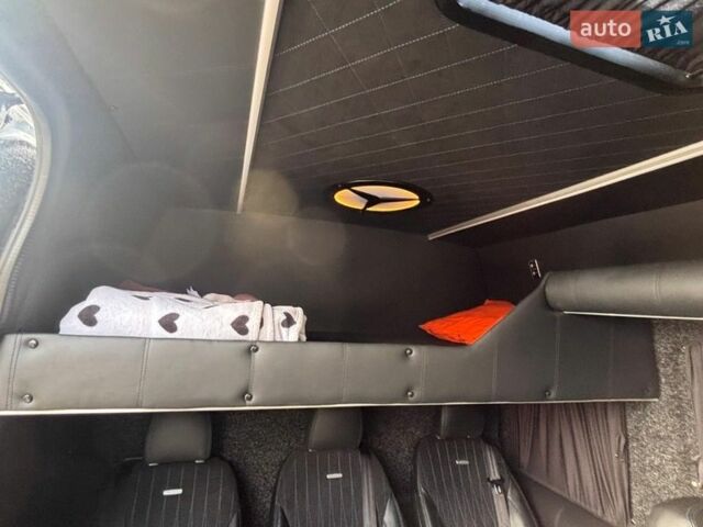 Серый Мерседес Sprinter, объемом двигателя 2.2 л и пробегом 480 тыс. км за 25500 $, фото 2 на Automoto.ua