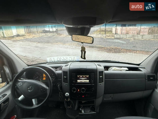 Сірий Мерседес Sprinter, об'ємом двигуна 3 л та пробігом 166 тис. км за 43000 $, фото 4 на Automoto.ua