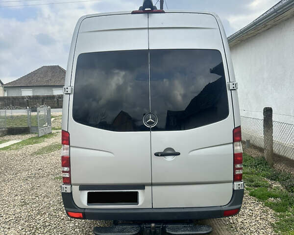 Сірий Мерседес Sprinter, об'ємом двигуна 2.14 л та пробігом 511 тис. км за 28300 $, фото 8 на Automoto.ua