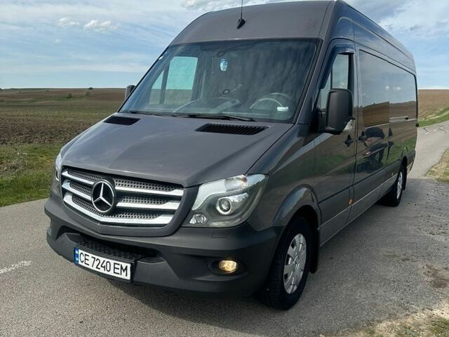 Серый Мерседес Sprinter, объемом двигателя 2.14 л и пробегом 485 тыс. км за 24999 $, фото 1 на Automoto.ua