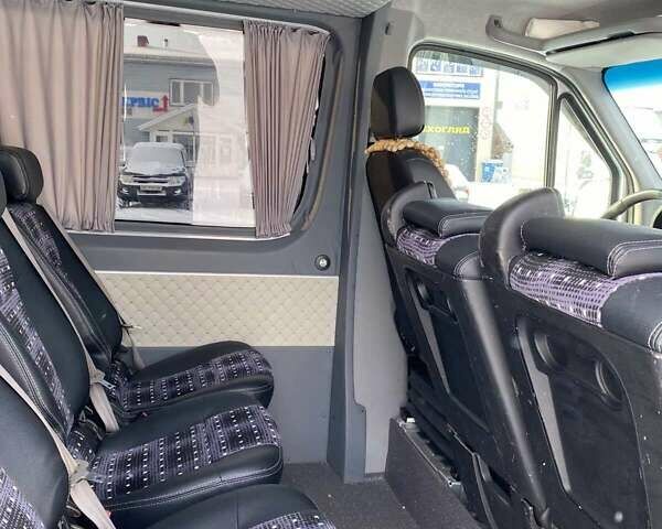 Серый Мерседес Sprinter, объемом двигателя 2.14 л и пробегом 480 тыс. км за 26000 $, фото 13 на Automoto.ua