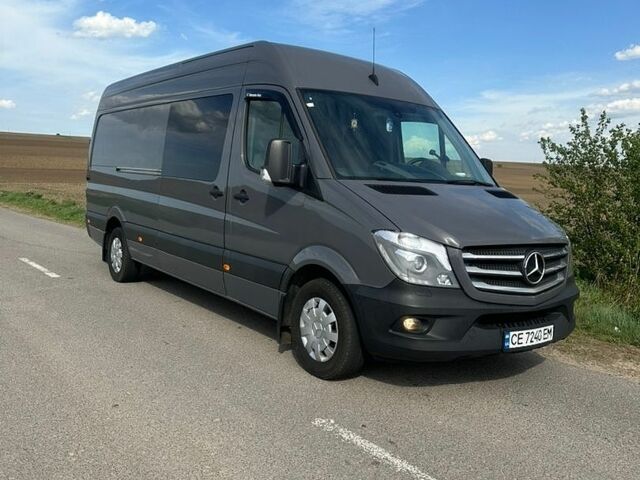 Серый Мерседес Sprinter, объемом двигателя 2.14 л и пробегом 485 тыс. км за 24999 $, фото 2 на Automoto.ua