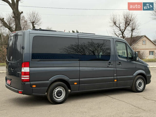 Серый Мерседес Sprinter, объемом двигателя 2.2 л и пробегом 314 тыс. км за 24500 $, фото 10 на Automoto.ua