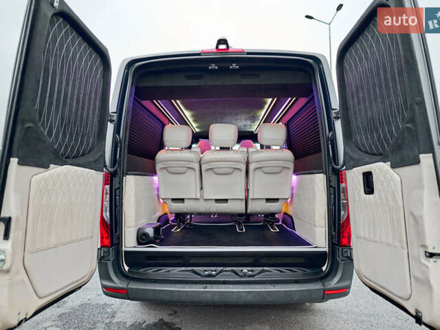 Серый Мерседес Sprinter, объемом двигателя 2.14 л и пробегом 604 тыс. км за 32500 $, фото 28 на Automoto.ua