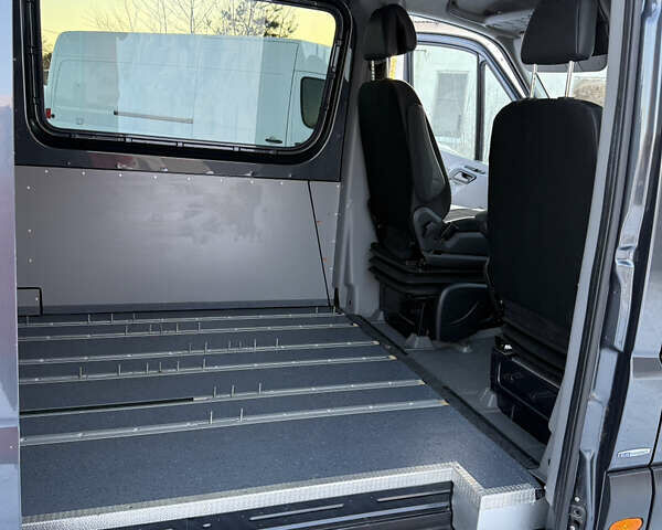 Сірий Мерседес Sprinter, об'ємом двигуна 2.2 л та пробігом 314 тис. км за 24250 $, фото 36 на Automoto.ua