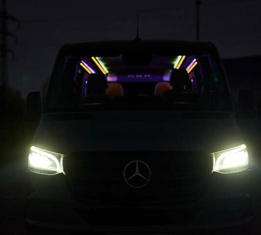 Серый Мерседес Sprinter, объемом двигателя 2.14 л и пробегом 604 тыс. км за 32500 $, фото 76 на Automoto.ua